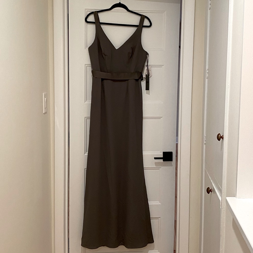 Brand New Vera Wang Gray Formal Dress